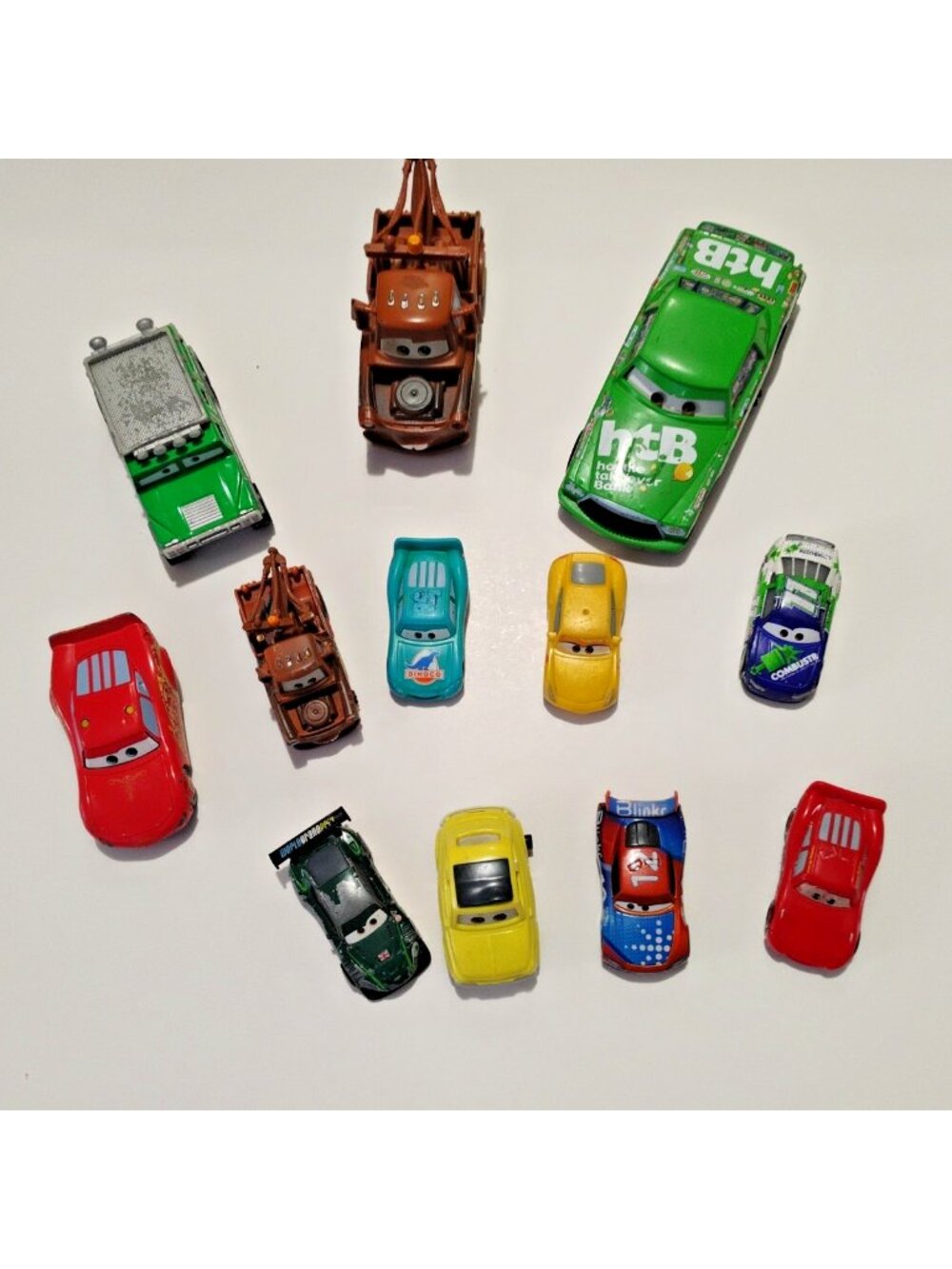 Disney Pixar Cars Lot Of 12  Lightning McQueen Mater And Friends